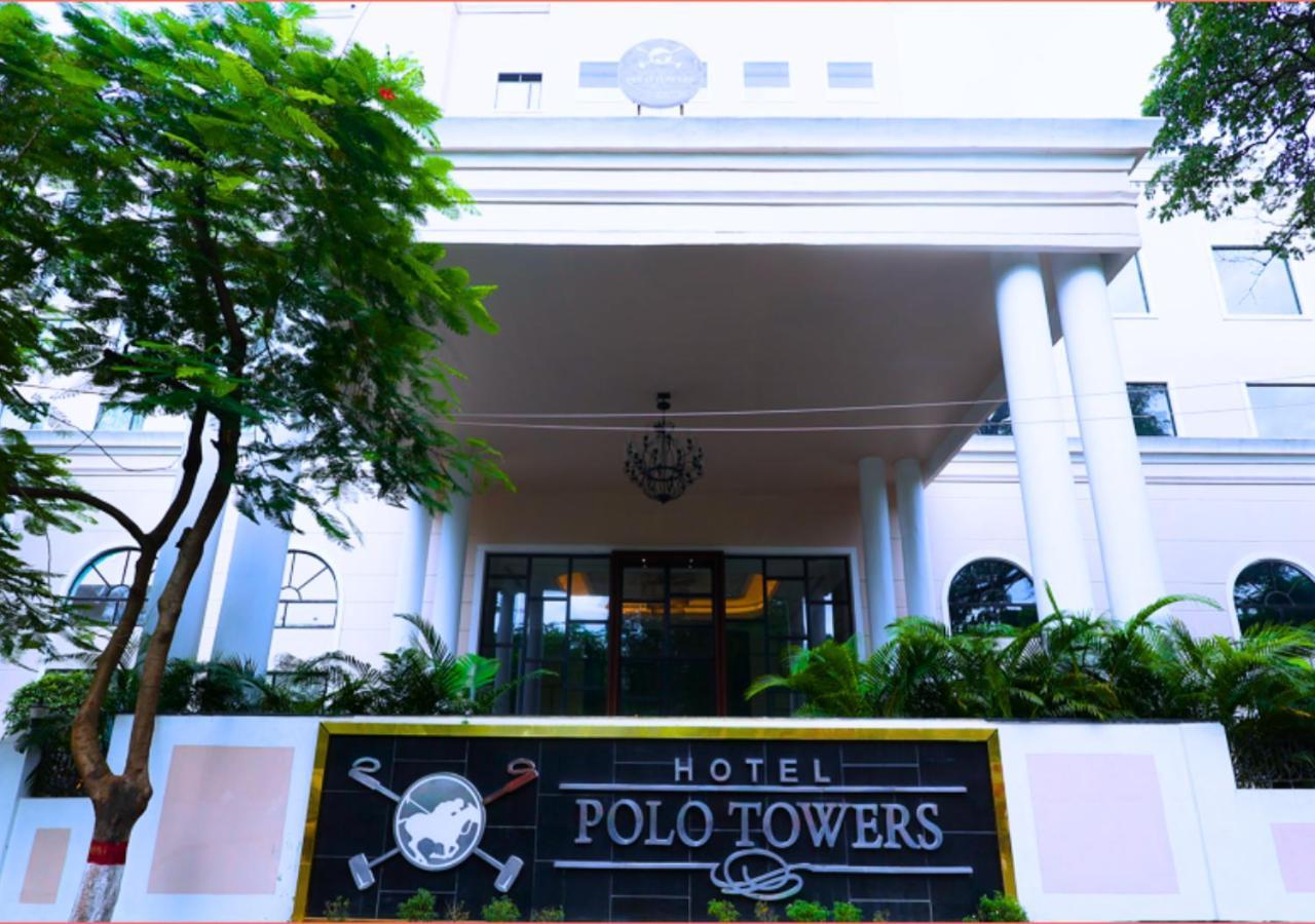 Hotel Polo Towers Агартала Экстерьер фото